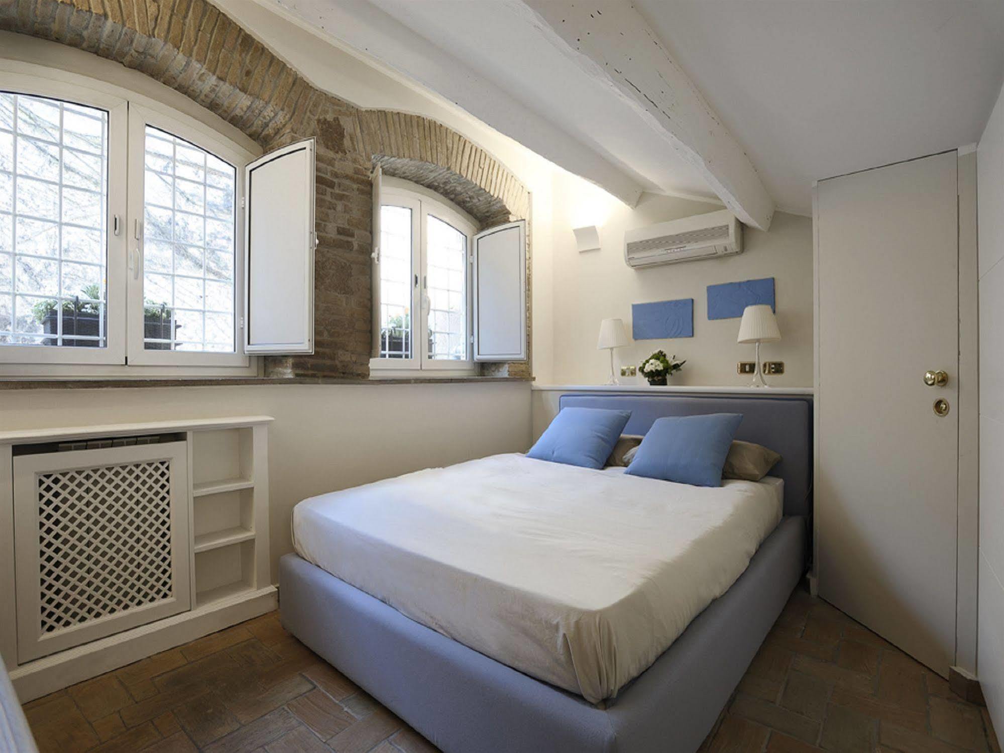 Antiche Residenze Romane Navona Екстер'єр фото